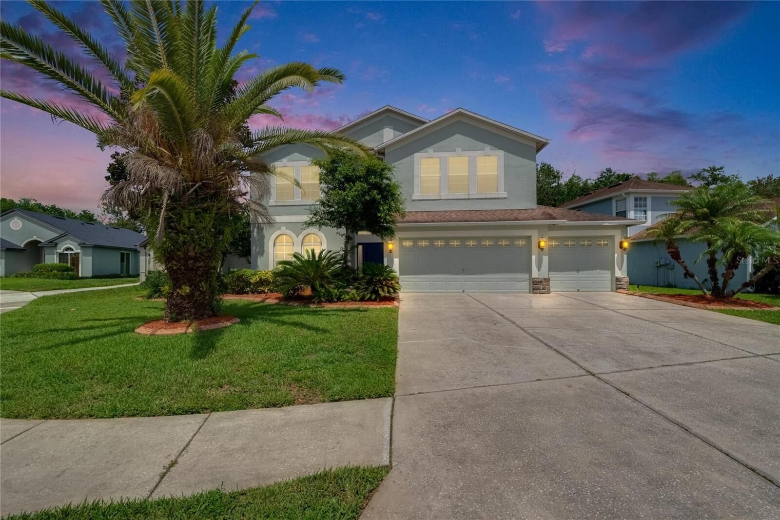 Property Photo:  4634 Mapletree Loop  FL 33544 