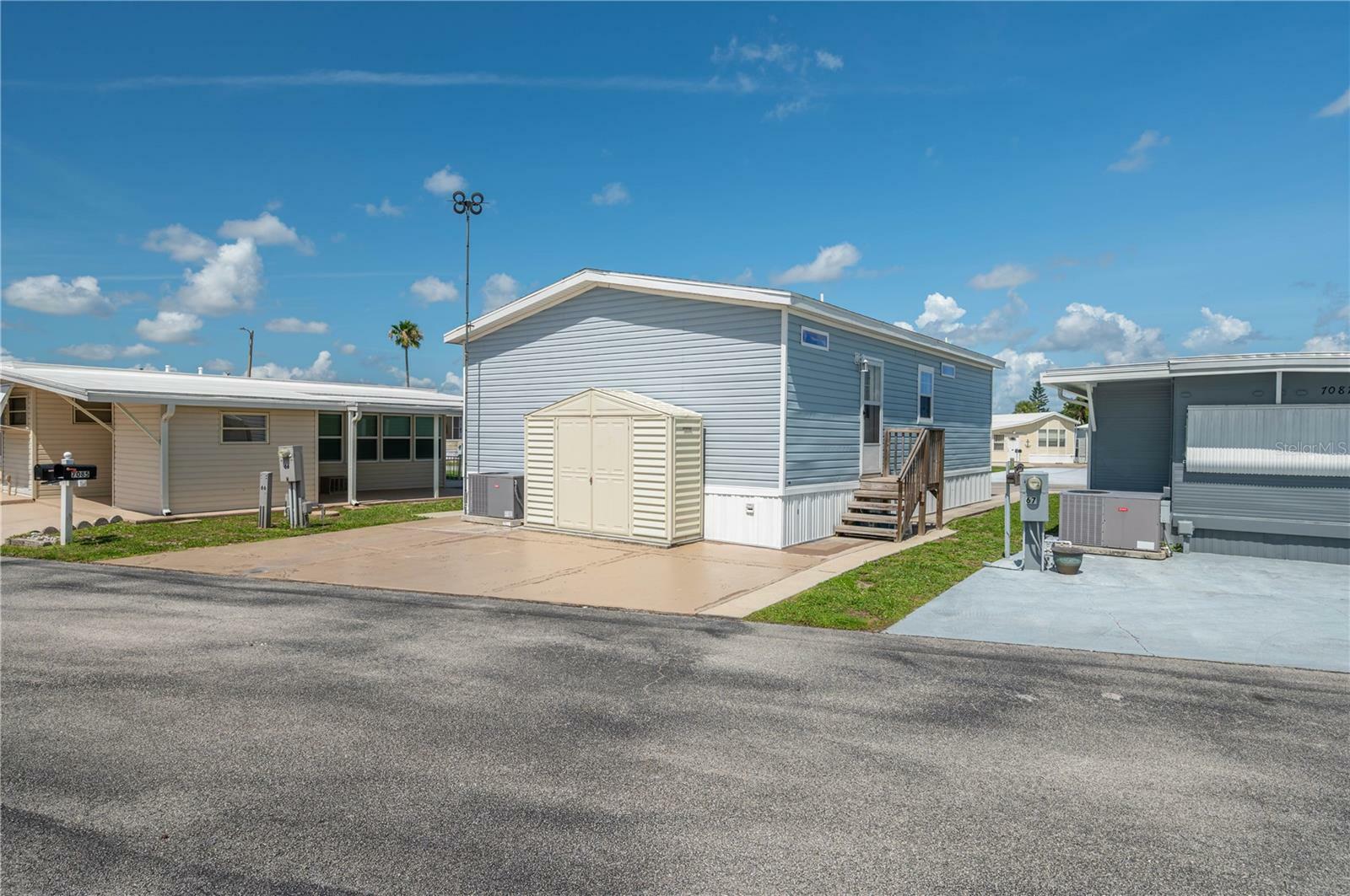 Property Photo:  7085 Fairview Village Circle  FL 33881 