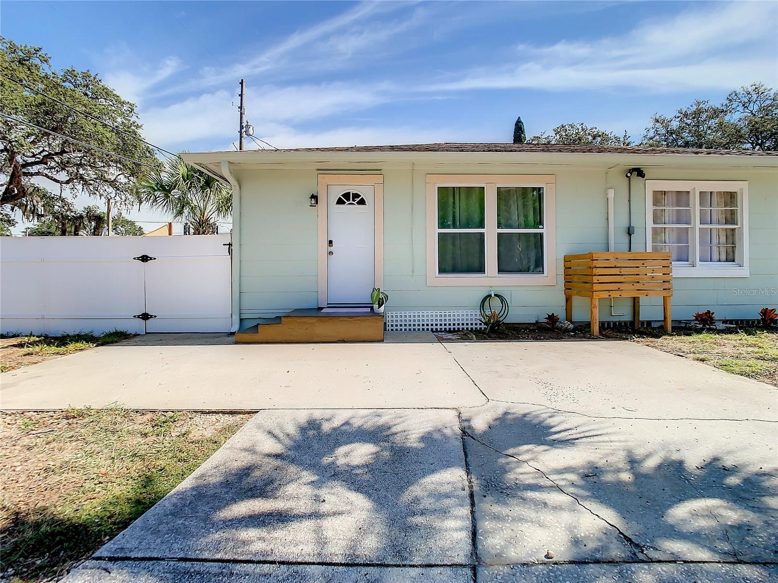 Property Photo:  1887 Springtime Avenue  FL 33755 