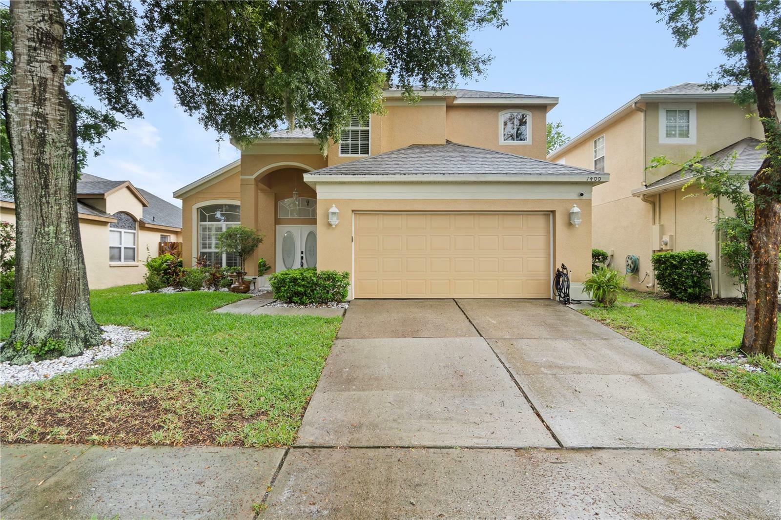 Property Photo: 1400 Holly Glen Run FL 32703