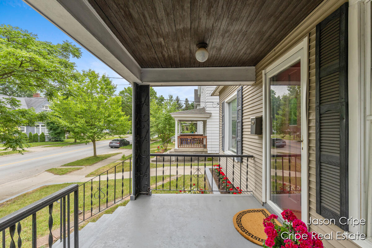 Property Photo:  109 Fuller Avenue SE  MI 49506 