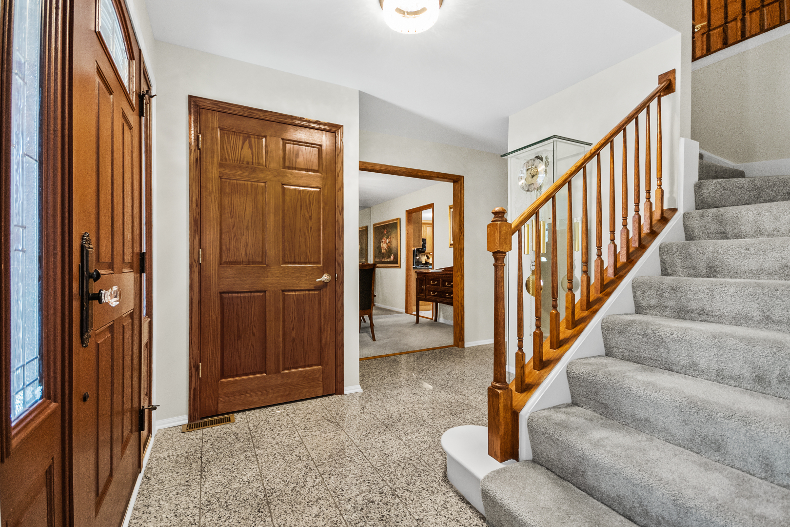 Property Photo: 190 Southgate Drive IL 60061