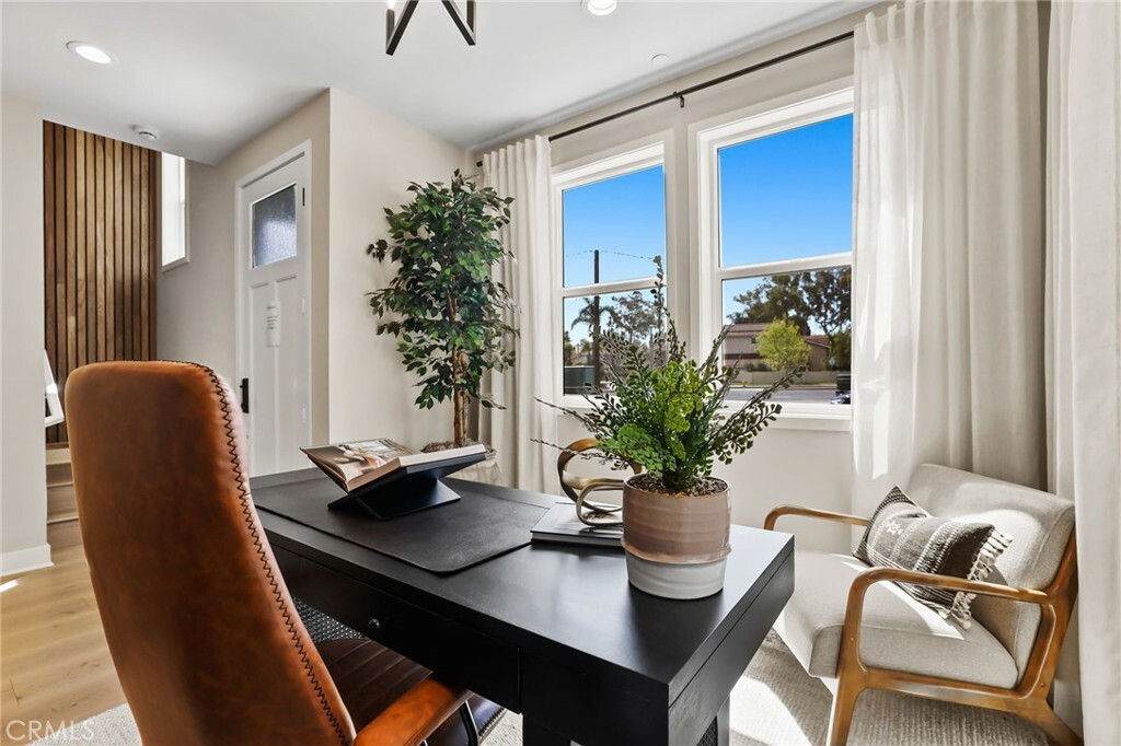 19011 Main Street 113  Huntington Beach CA 92648 photo