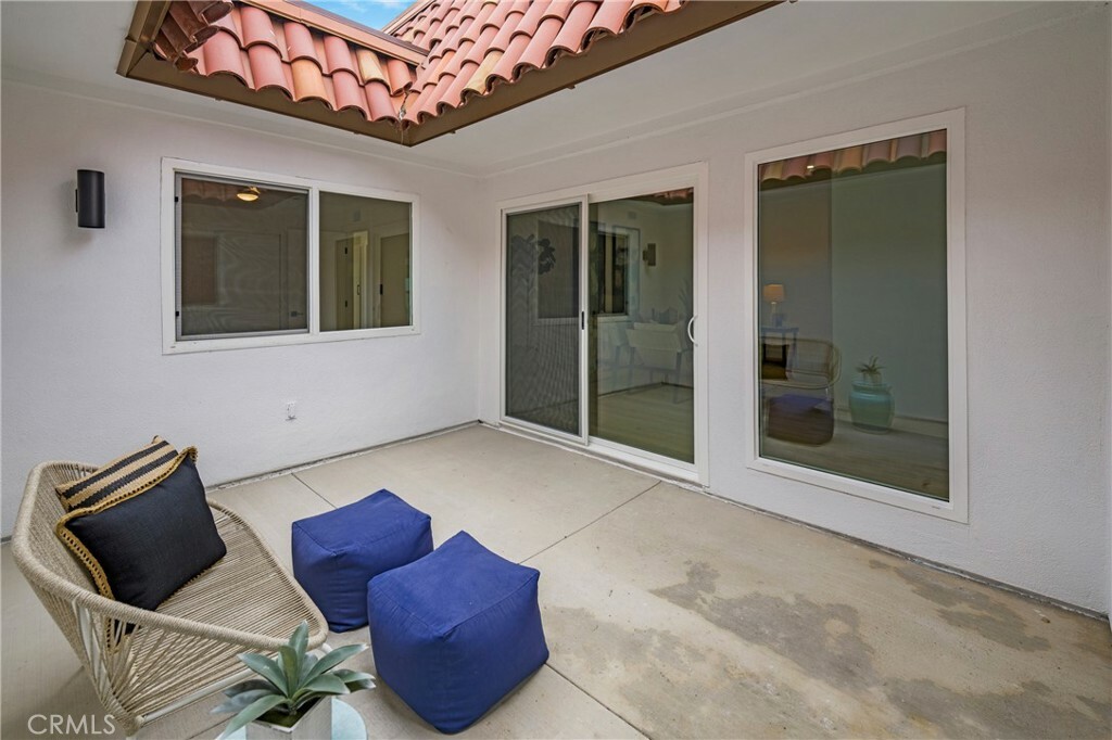 Property Photo:  44 Seton Road  CA 92612 