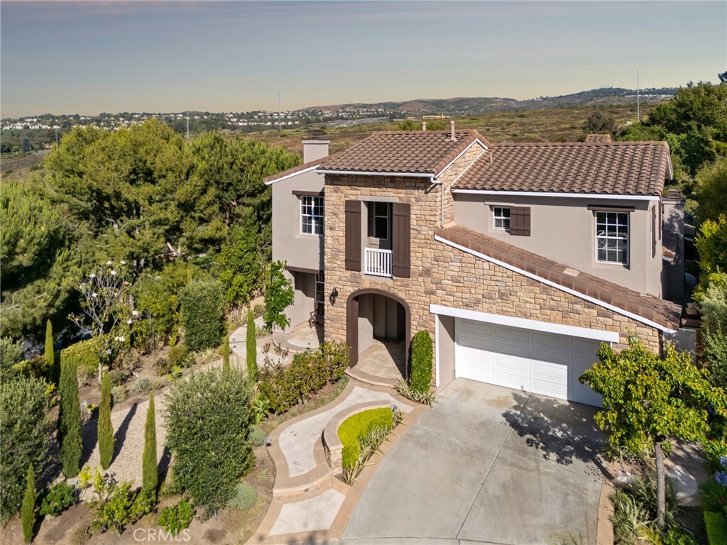 Property Photo: 2 Tarascon CA 92657