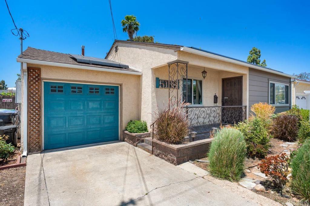 Property Photo: 5158 Bocaw Place CA 92115