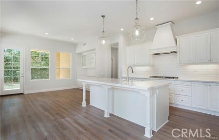 Property Photo:  35 Winslow Street  CA 92694 