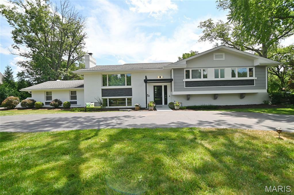 Property Photo: 108 Pebble Acres Drive MO 63141