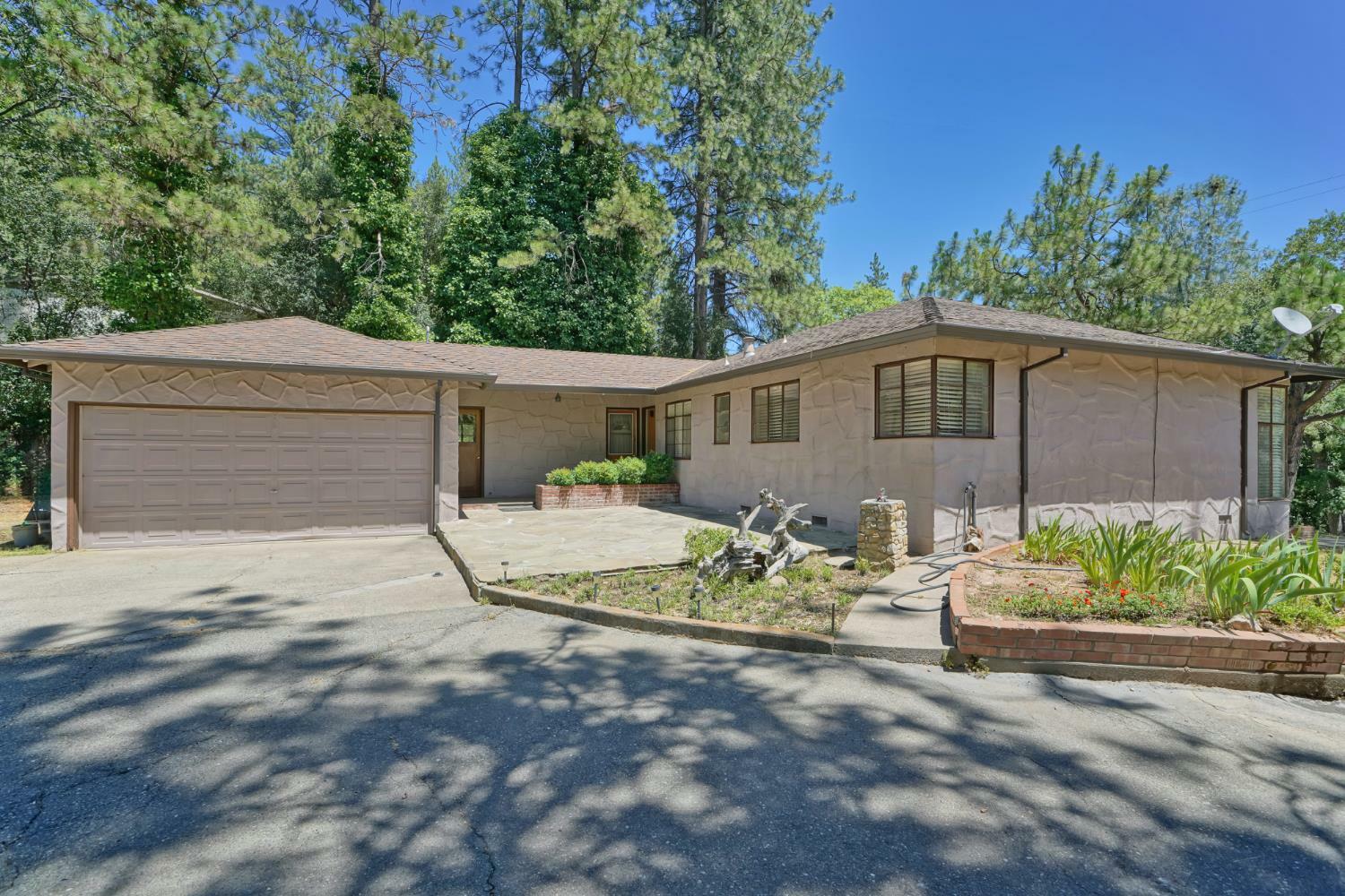 Property Photo:  2580 Prescott Avenue  CA 95667 
