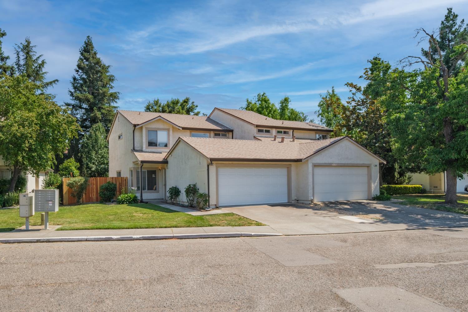 Property Photo: 232 Touchstone Place CA 95691