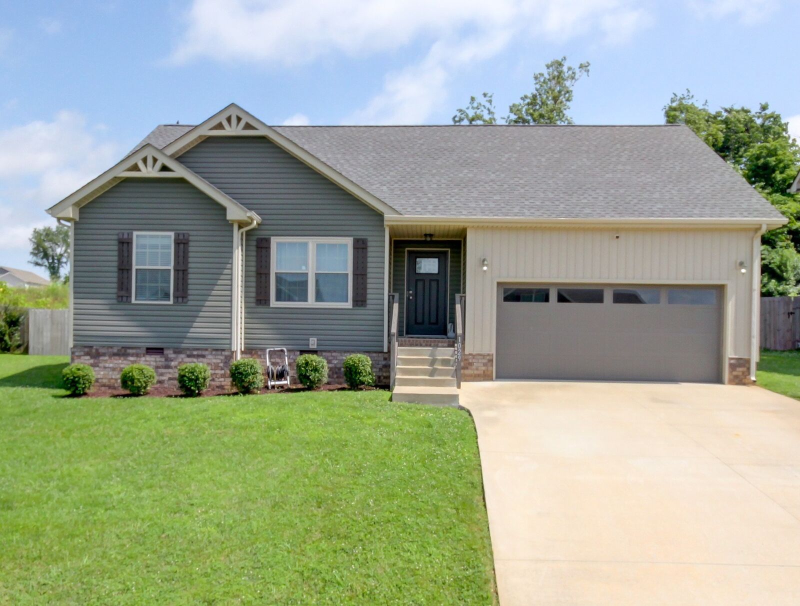 Property Photo:  1029 Charles Thomas Dr  TN 37042 