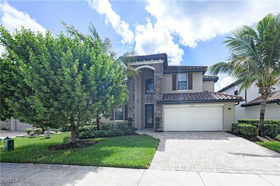 Property Photo: 9425 Glenforest Drive FL 34120