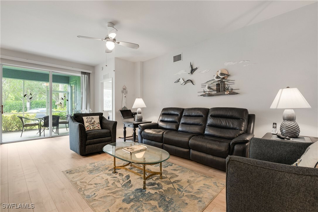 Property Photo: 1118 Sweetwater Lane 1303 FL 34110