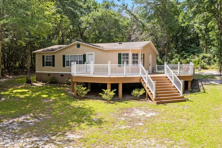 Property Photo:  930 Cypress Lakes Circle SE  NC 28422