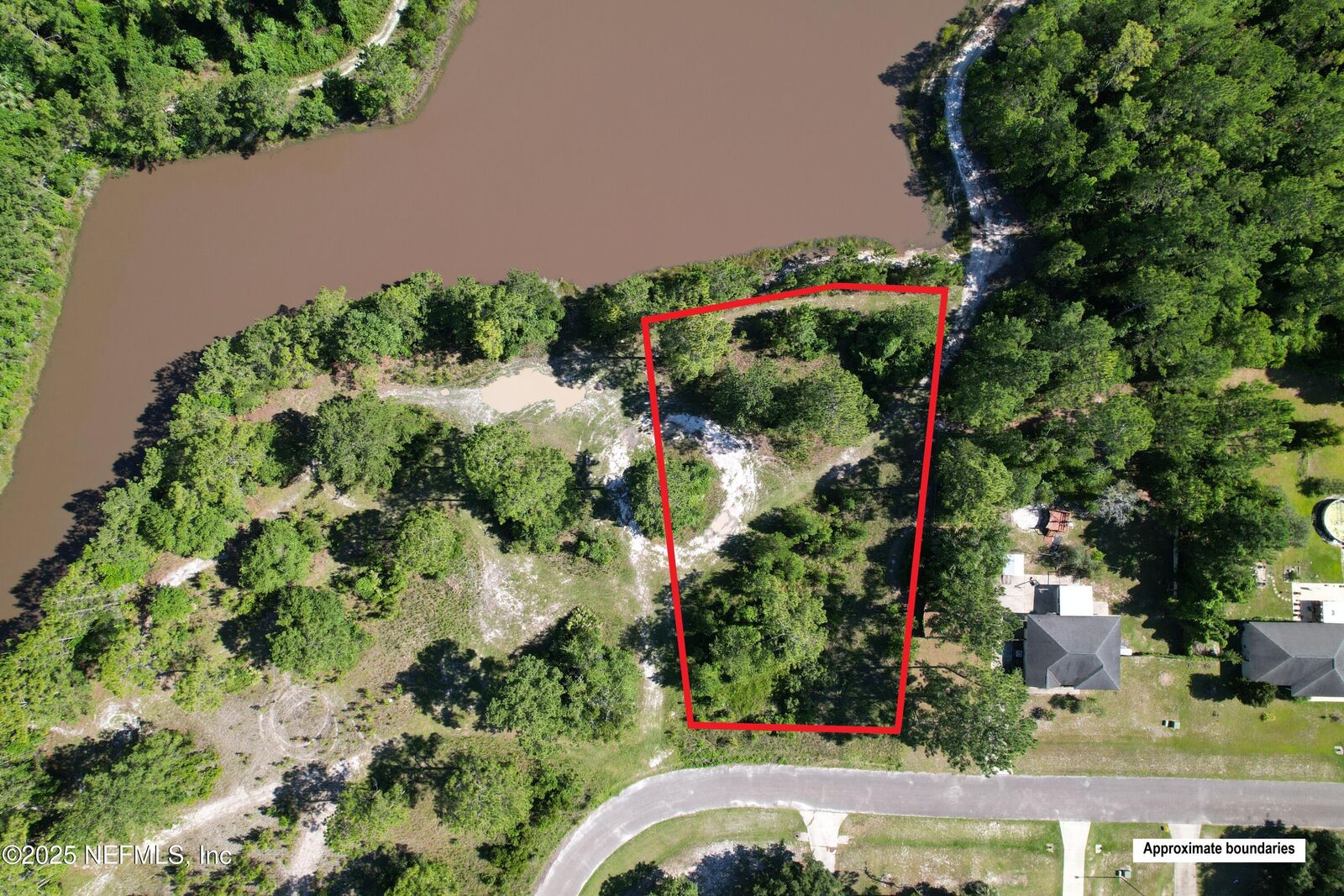 Property Photo: 133 Blackjack Circle FL 32147