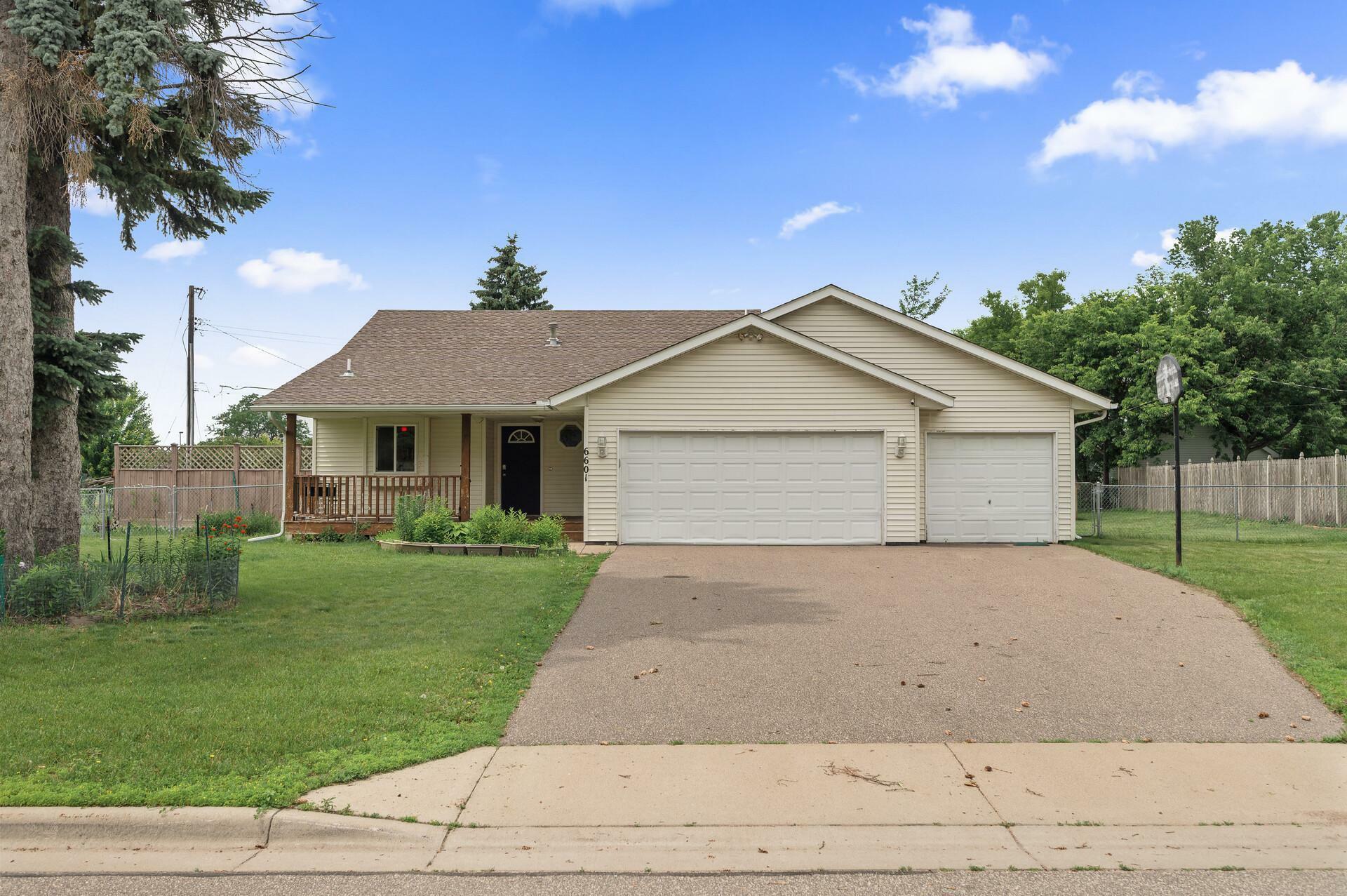 Property Photo: 6601 Bryant Avenue N MN 55430