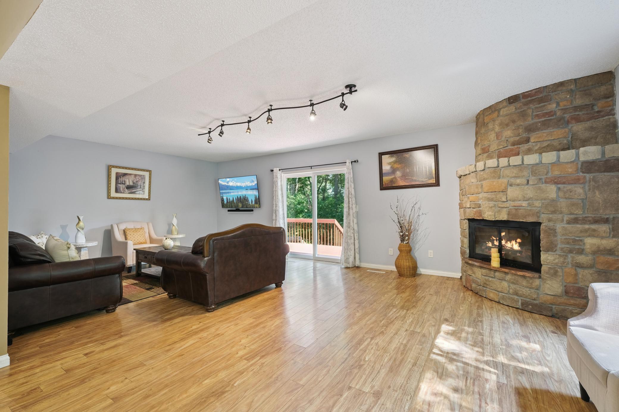 Property Photo: 712 Country Place MN 55337