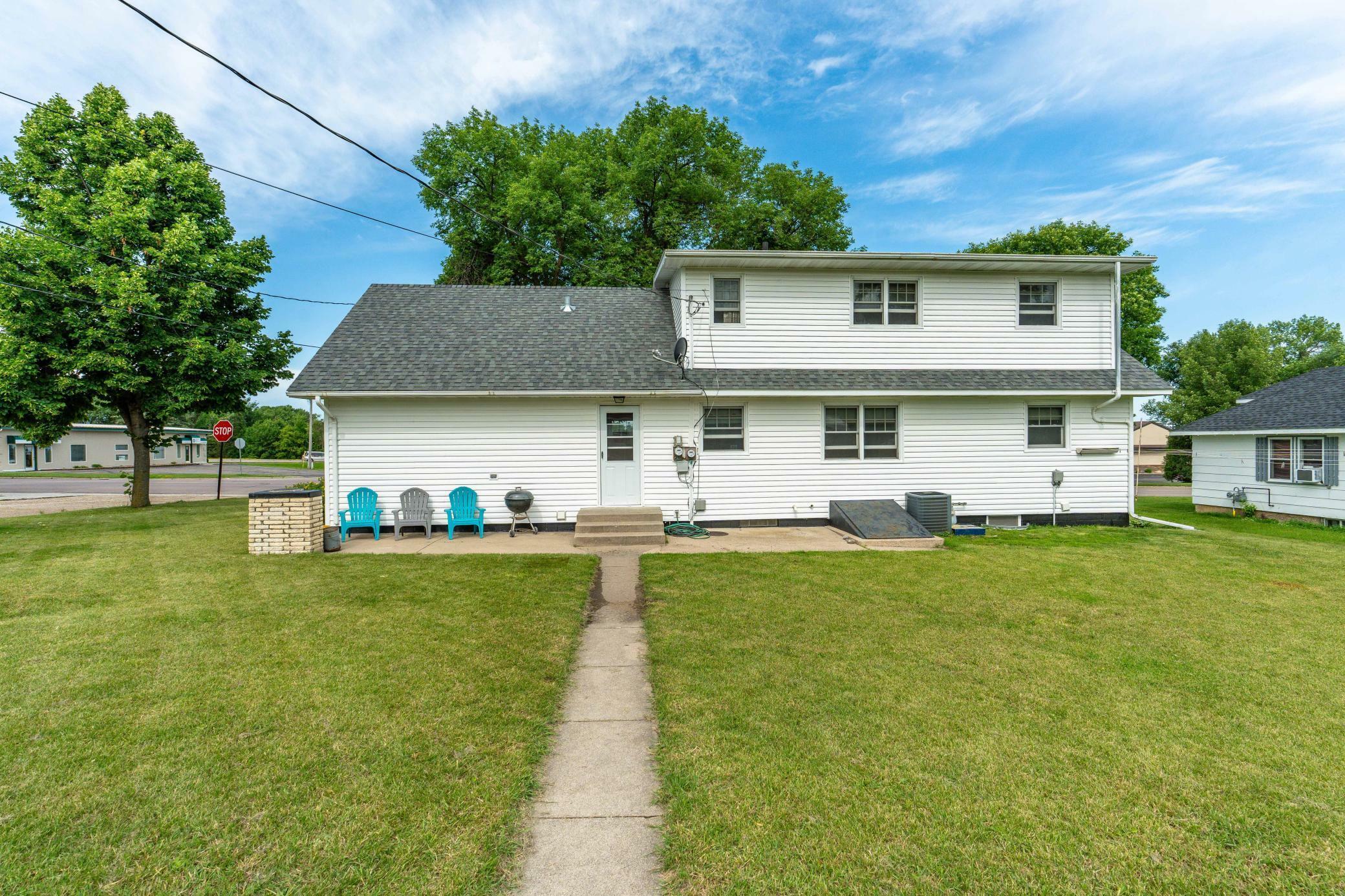 Property Photo: 727 S Peck Street MN 56537