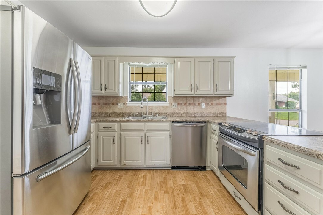 Property Photo: 1206 Tru Lane AR 72756