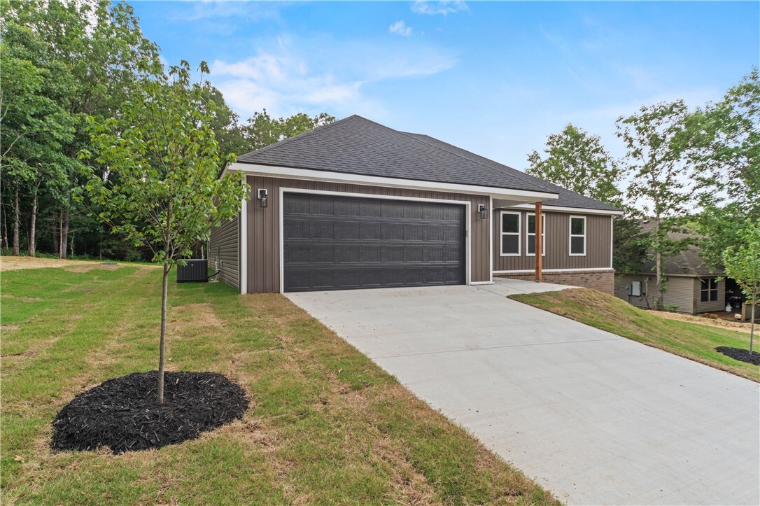 Property Photo: 53 Belgravia Drive AR 72715