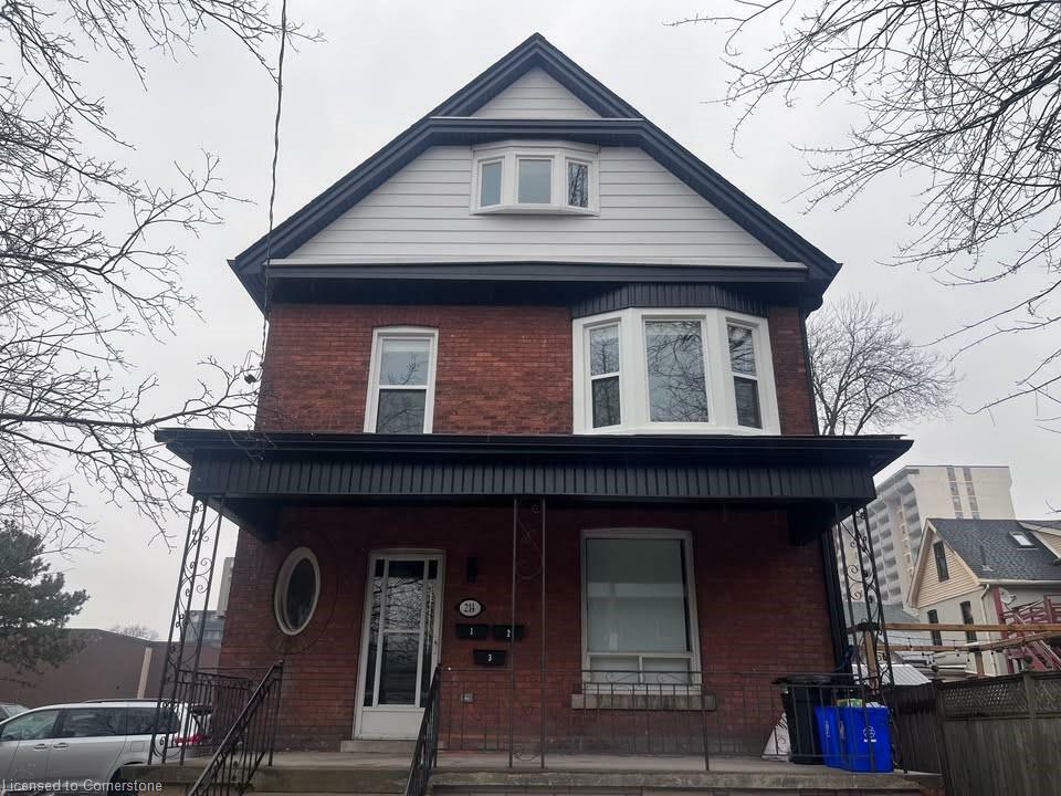 Photo de la propriété:  214 Robinson Street N 3  ON L8P 1Z9 
