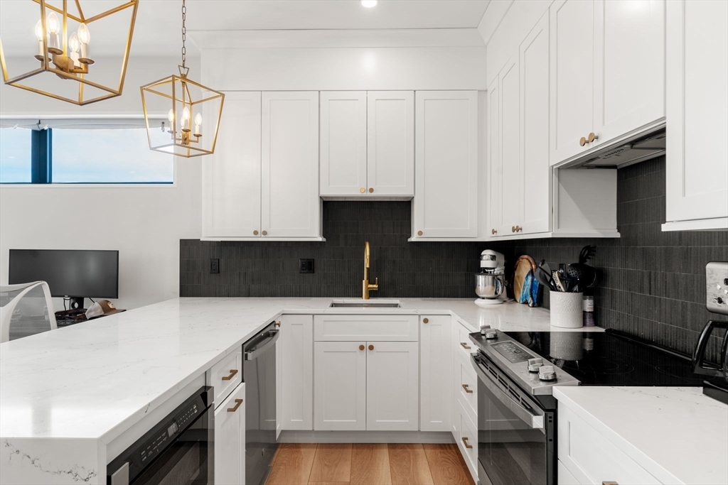 Property Photo: 388 Athens 2 MA 02127