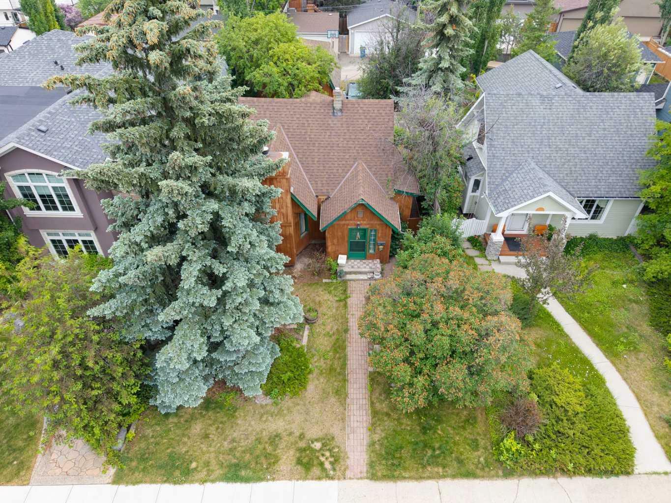 Photo de la propriété: 1813 31 Avenue SW AB T2T 1S8