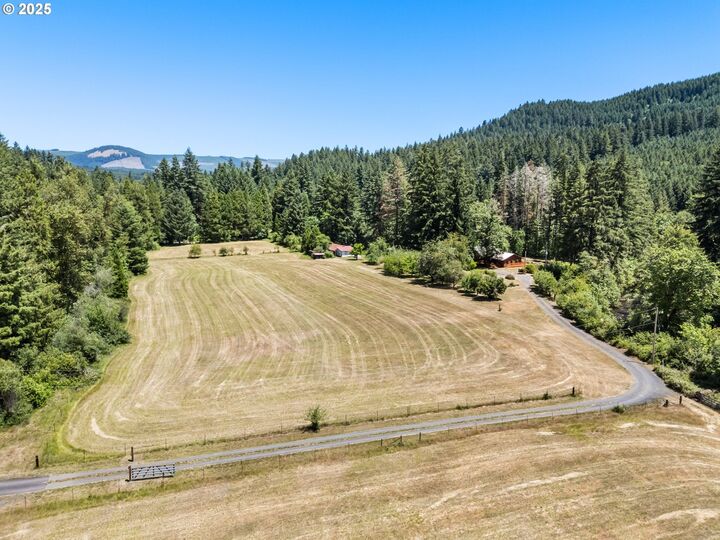 Property Photo:  93933 Marcola Rd  OR 97454 
