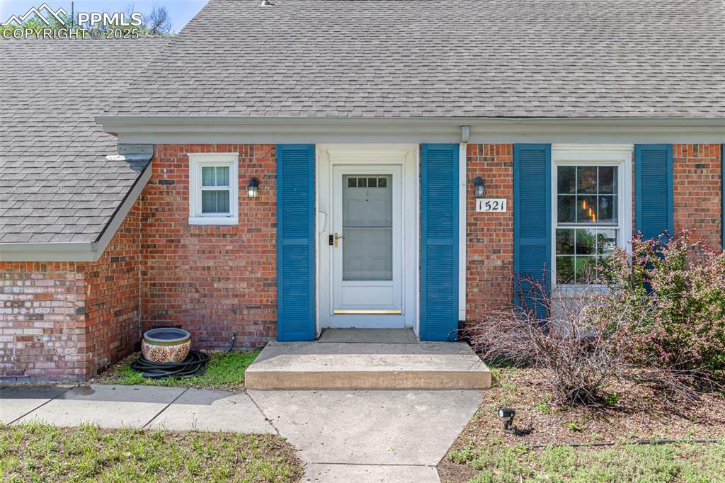 Property Photo:  1521 Columbine Boulevard  CO 80907 