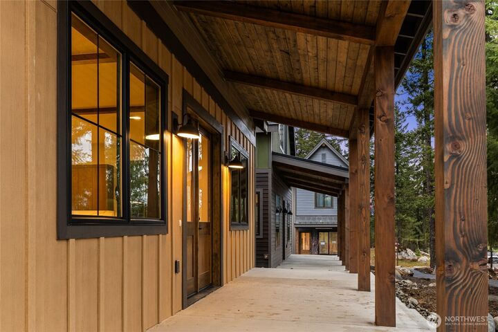 Property Photo: 51 Riverbend Loop WA 98922