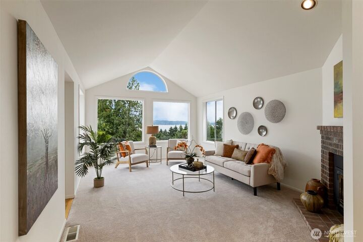 Property Photo: 4717 NW Black Hawk Court WA 98312