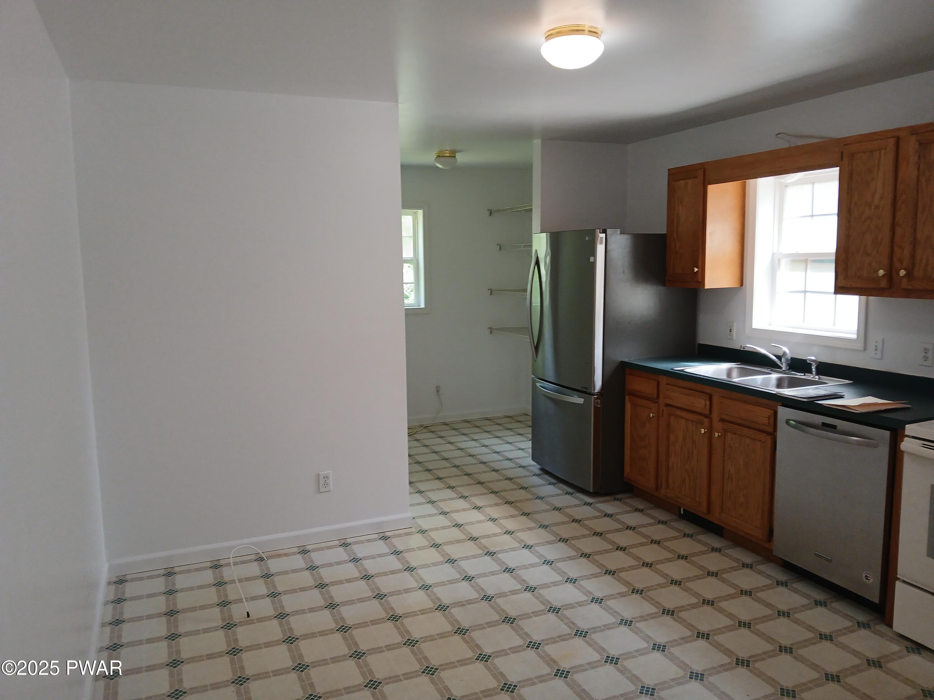 Property Photo: 106 Meadowbrook Road PA 18336