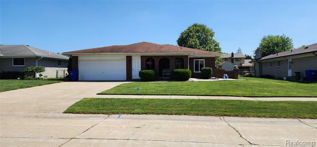 Property Photo: 15480 Sherwood Lane MI 48026