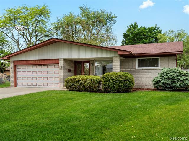 Property Photo: 35689 Tina Drive MI 48310