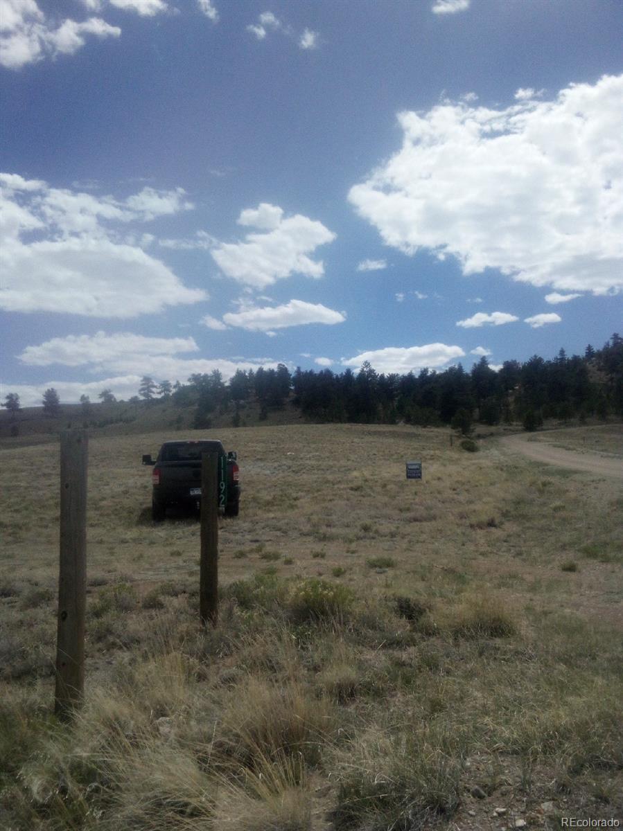 Property Photo: 620 Stirrup Road CO 80449