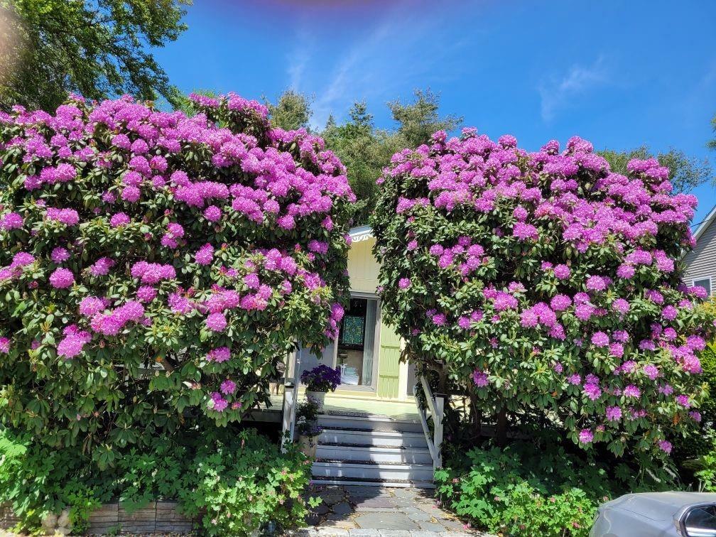 Property Photo:  108 Steamboat Street  RI 02835 