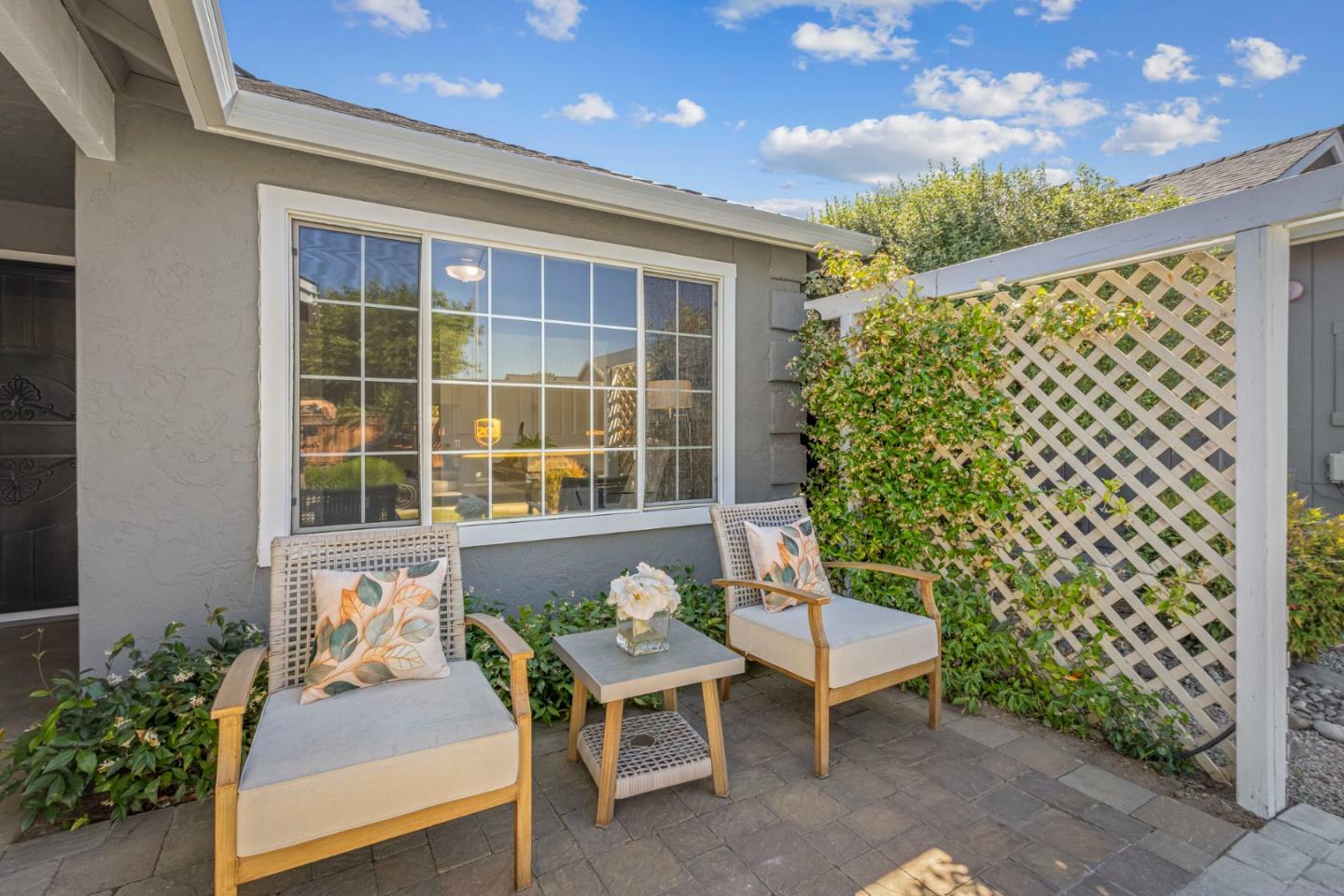 Property Photo: 17437 Calle Del Sol CA 95037