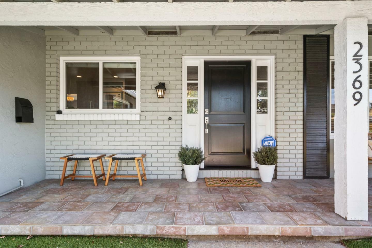 Property Photo: 2369 Walden Square CA 95124