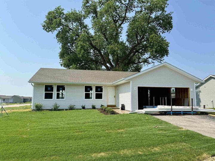 640 East Maple Beach Drive  Edgerton WI 53534 photo