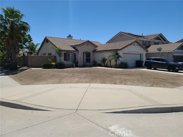204 S Woodlake  Lake Elsinore CA 92530 photo