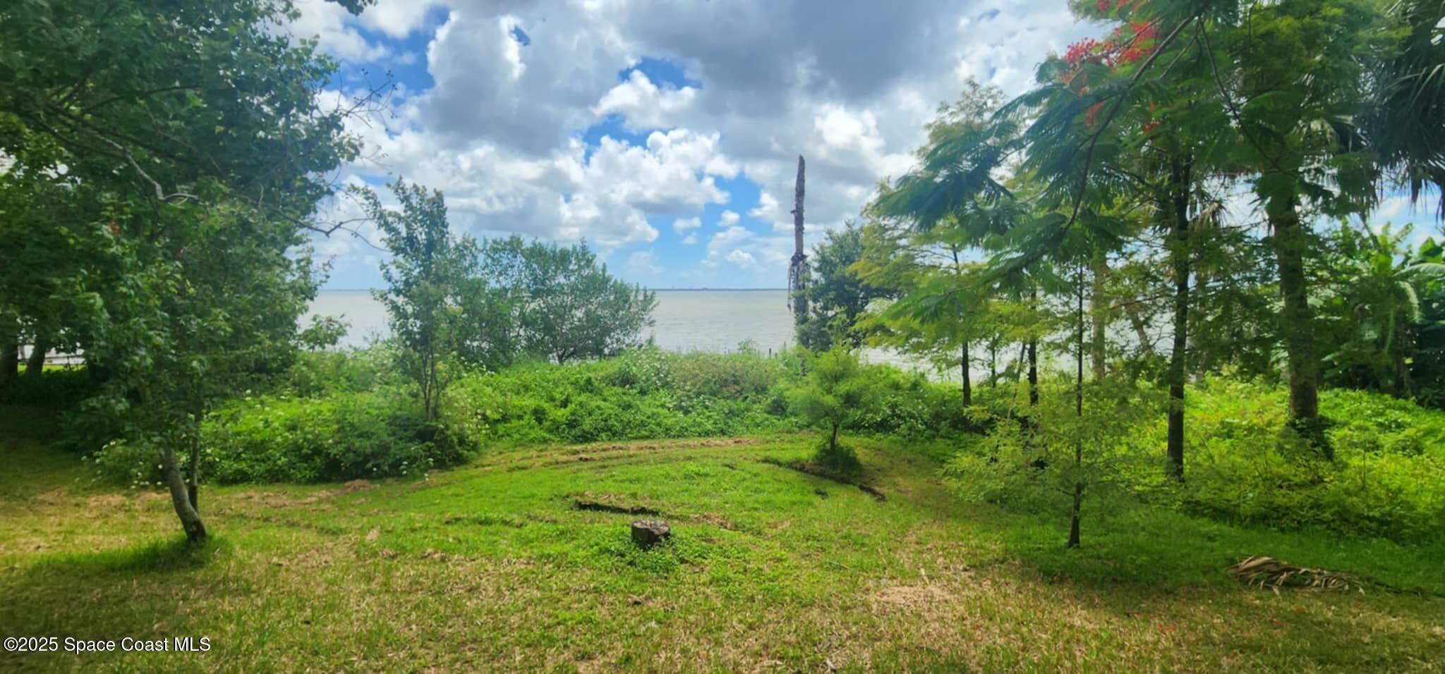 Property Photo: 6805 Riveredge Drive FL 32780