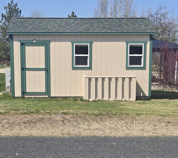 Property Photo: 1205 N Country Club Dr 98 WA 99006