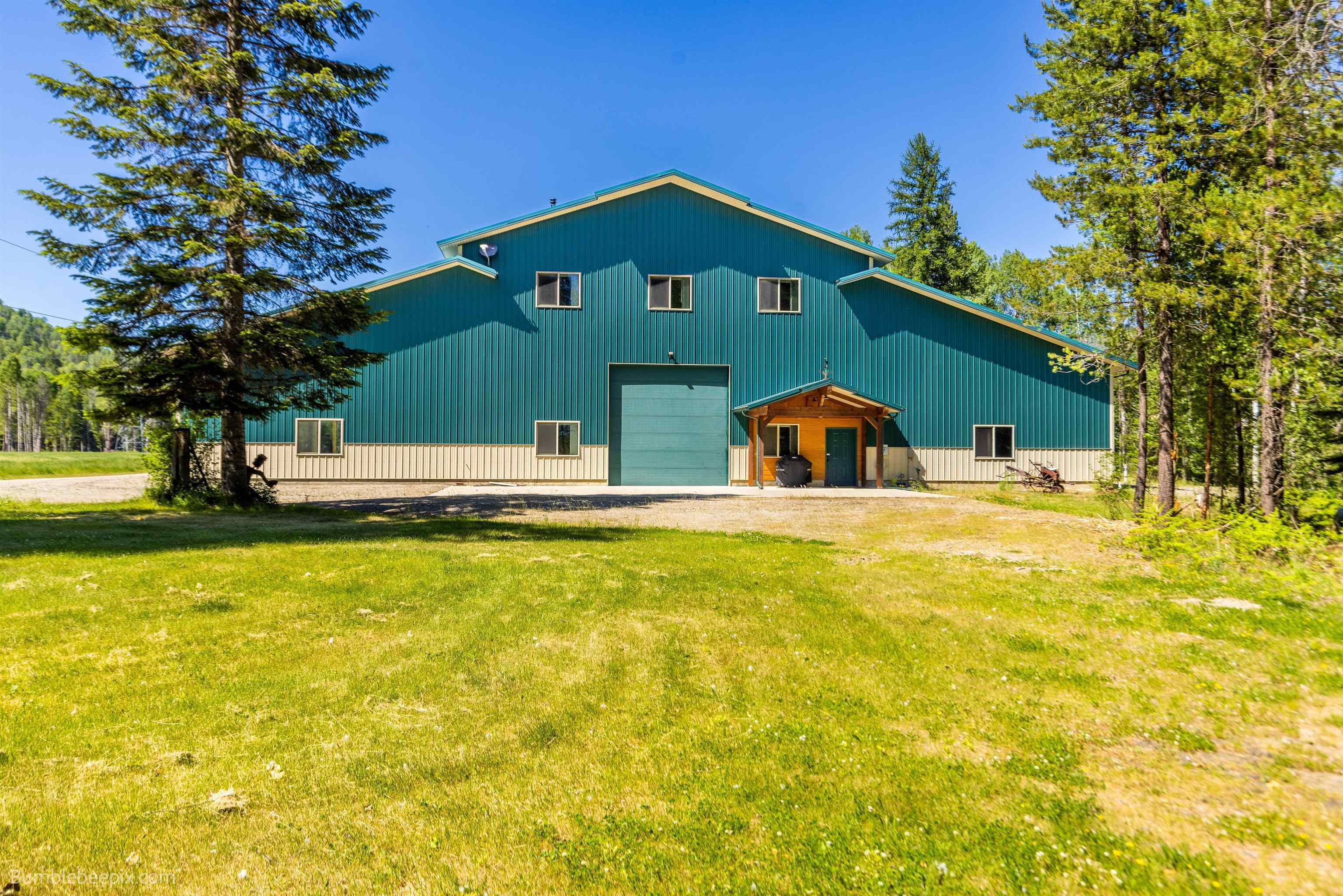 Property Photo:  393958 20 Hwy  WA 99119 