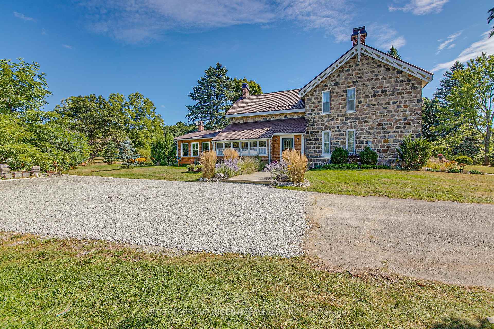 Property Photo:  1680 Hwy 26 N/A  ON L0L 1Y2 