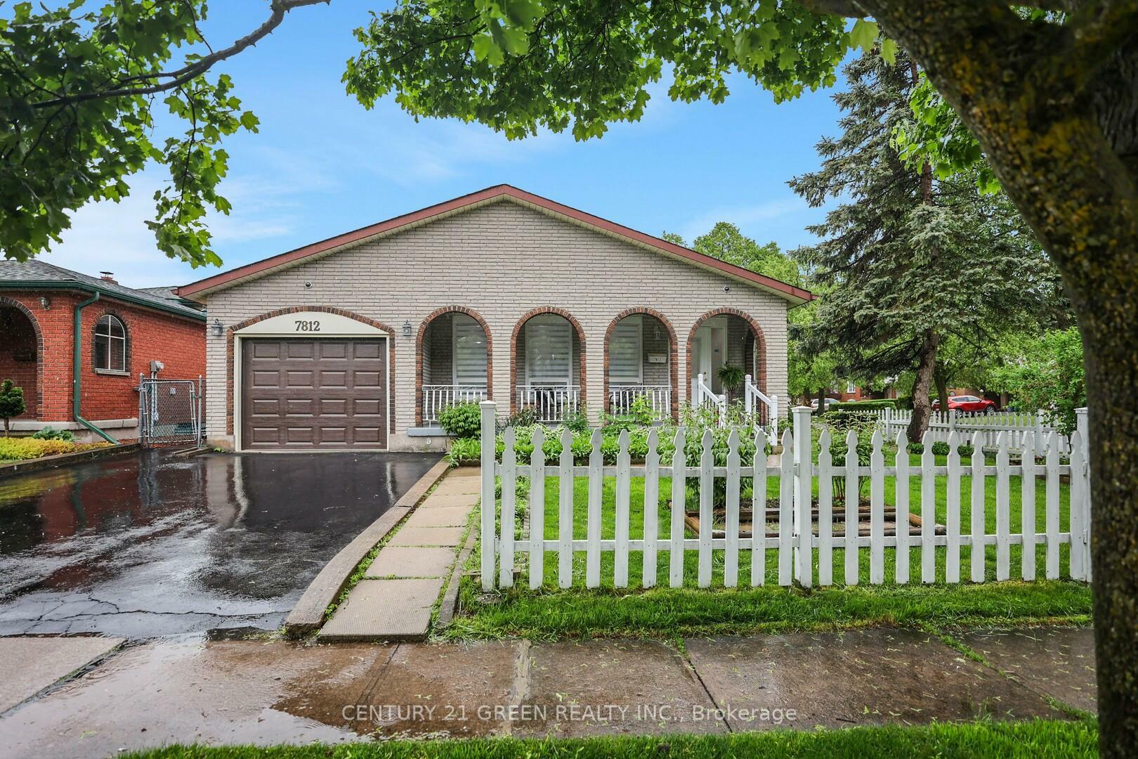 7812 Badger Road  Niagara Falls ON L2H 2J5 photo