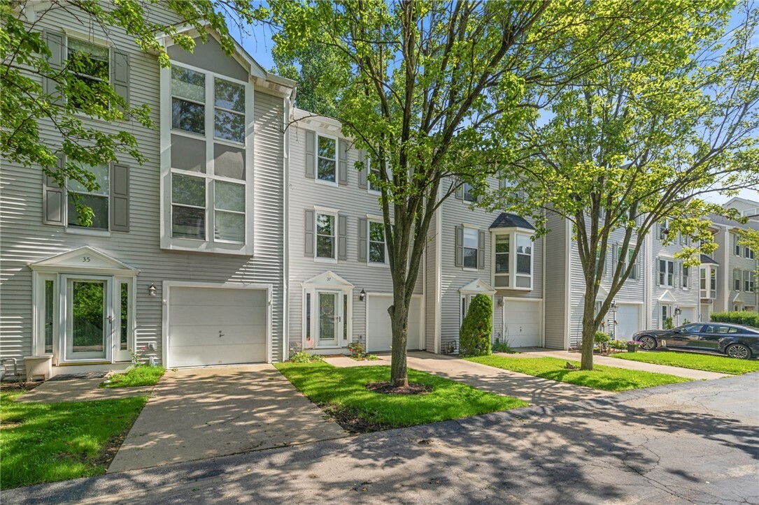 Property Photo: 37 Hemingway St PA 15213
