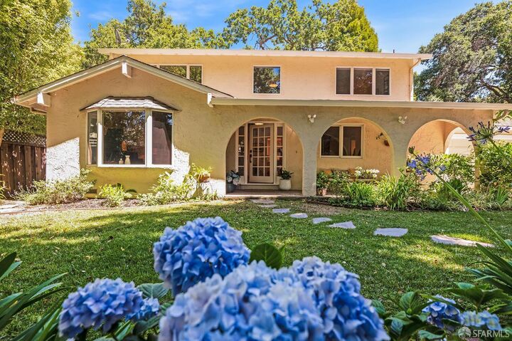 Property Photo:  454 9th Avenue  CA 94025 