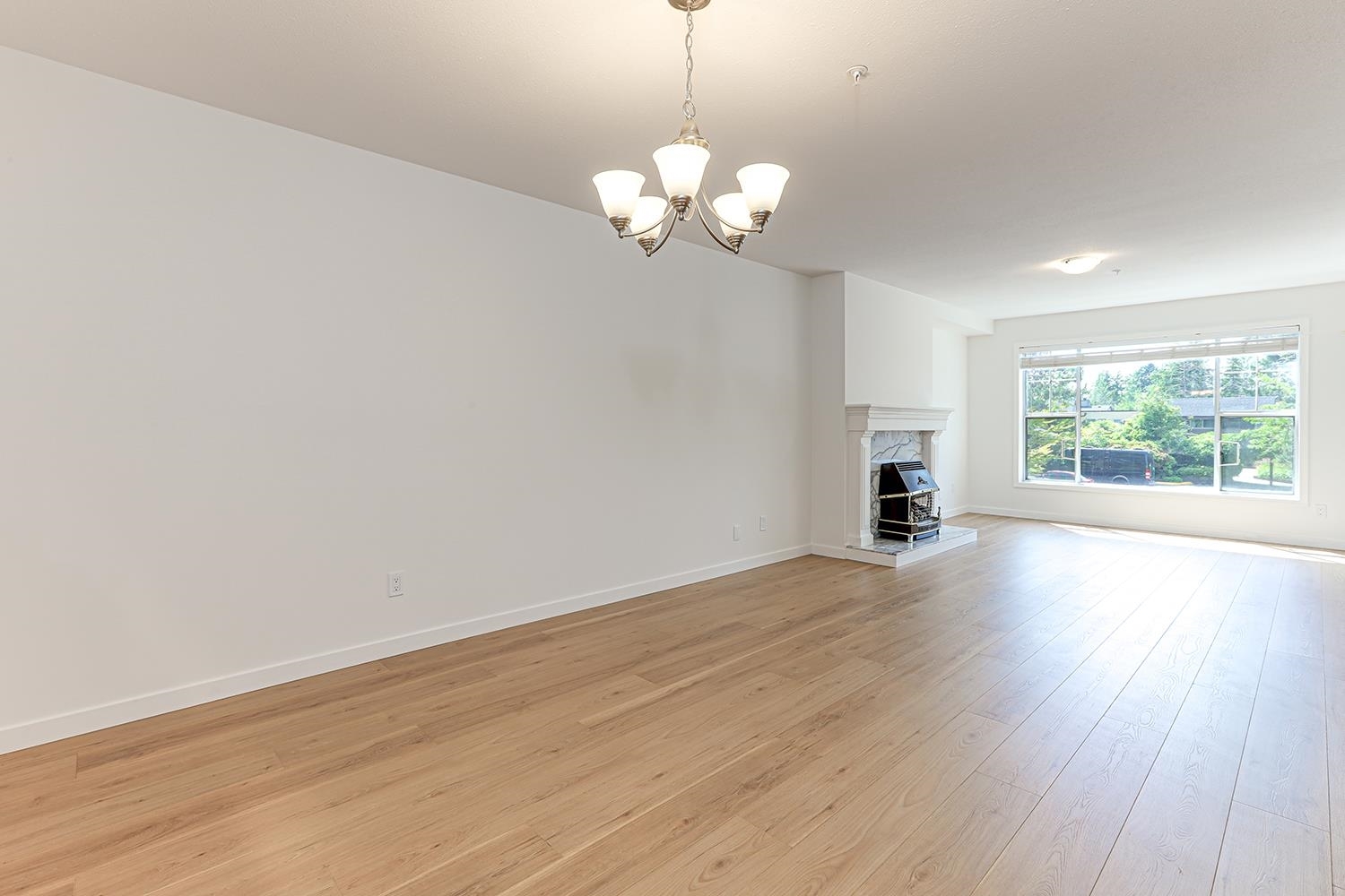Property Photo:  1150 54A Street 201  BC V4M 4B5 