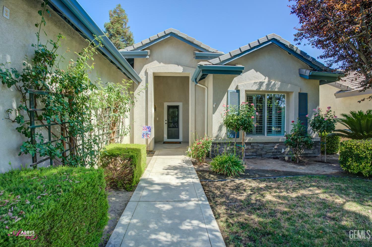 Property Photo: 9914 Brandy Rose Street CA 93311