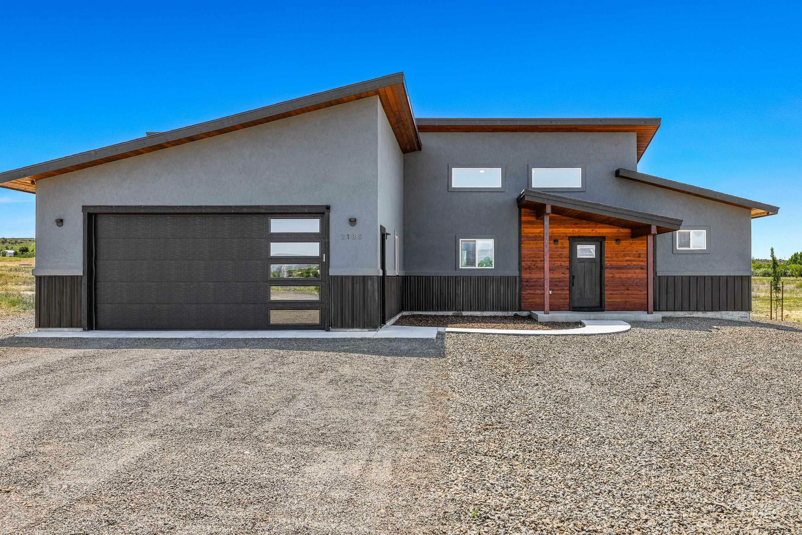 Property Photo:  2185 Fairway  ID 83612 